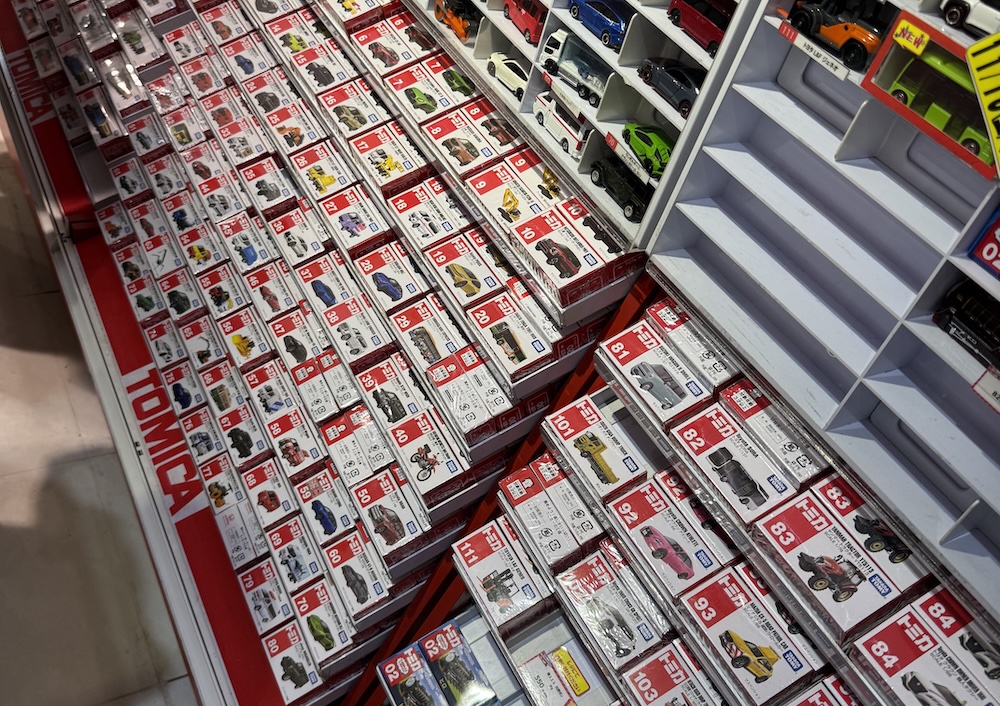 Tomica